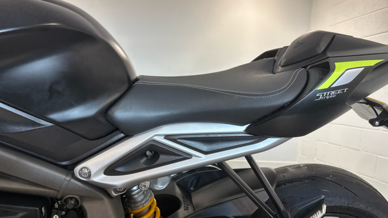 Triumph Street Triple RS (19MY)